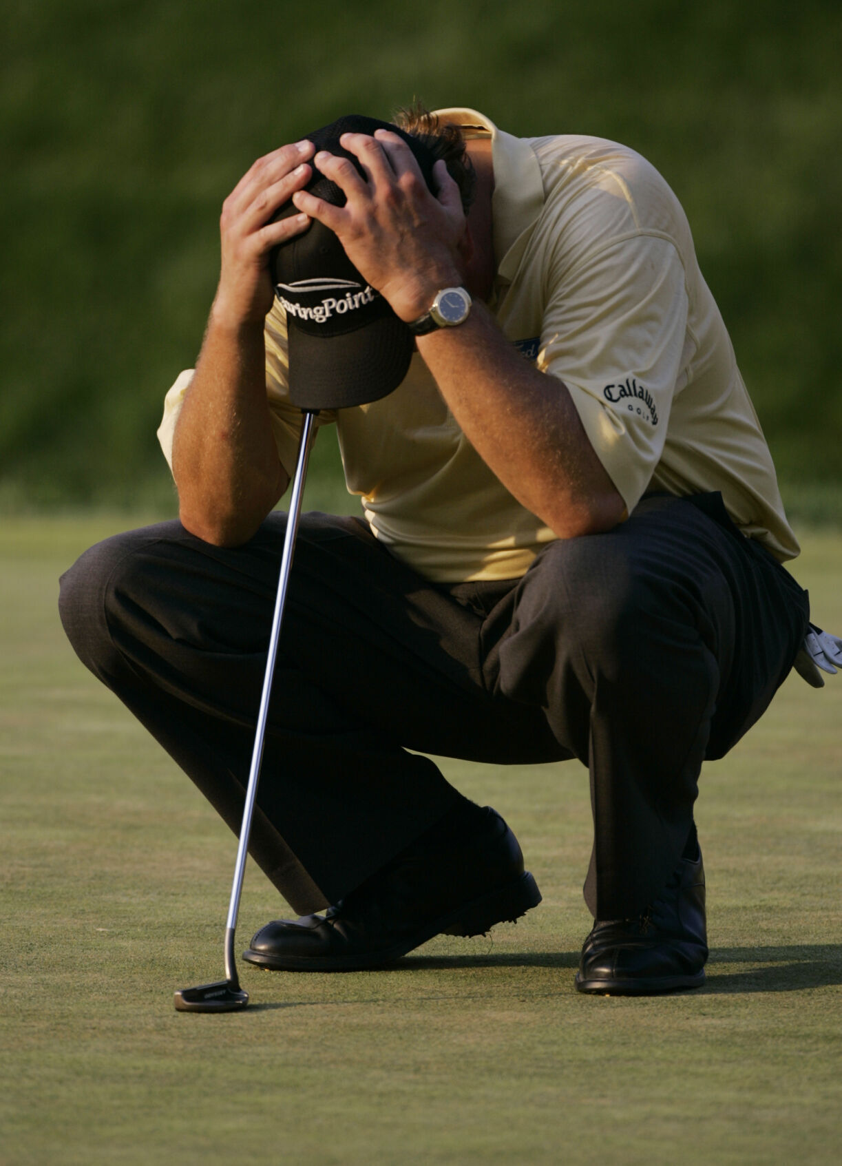 2006: Phil Mickelson’s bid for third consecutive major ends with shocking collapse